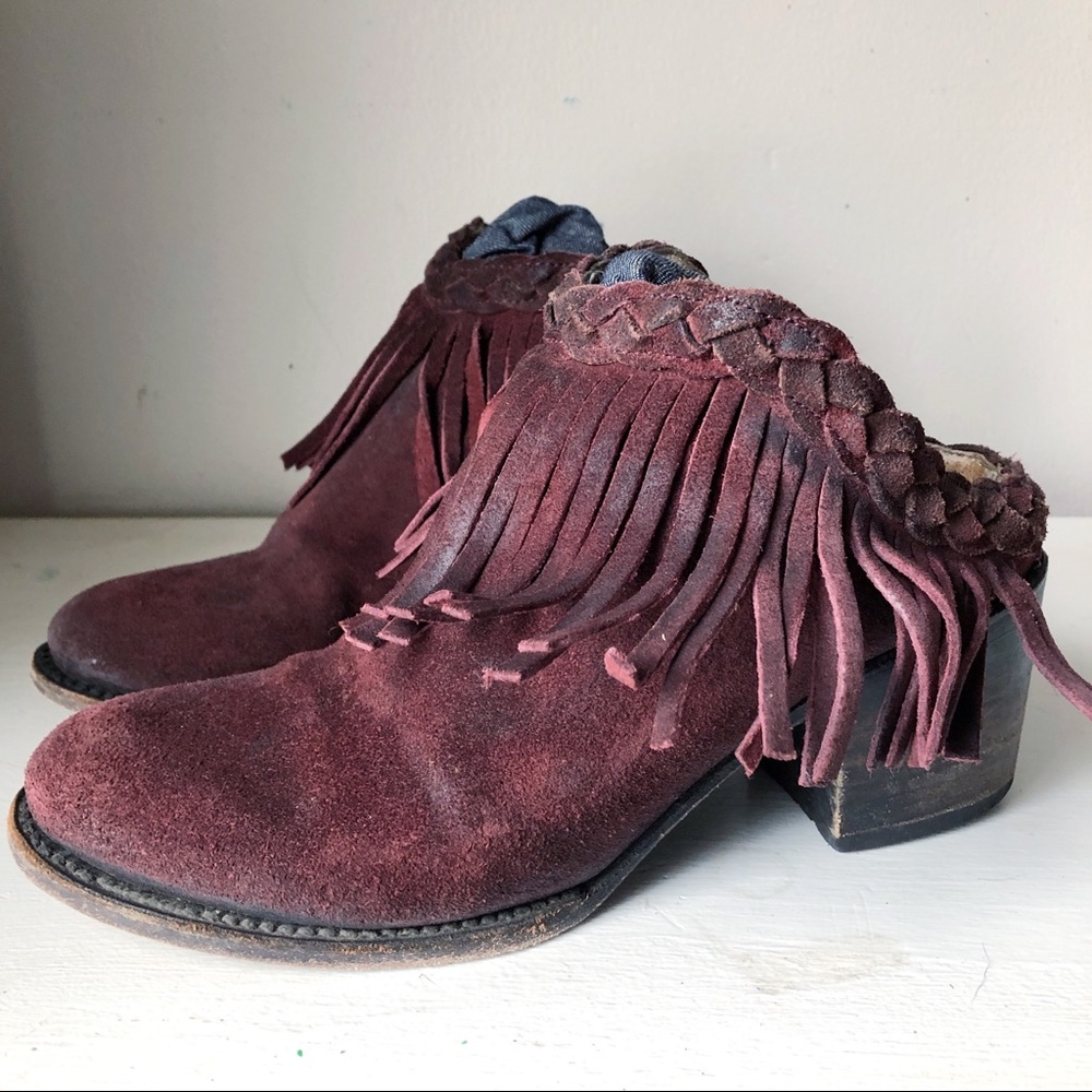 GUC Freebird by Steven Leather “Lucy” Mule Booties